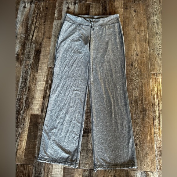 Lululemon Relaxed Fit Pant Heathered Slate Size 12 - Picture 4 of 8